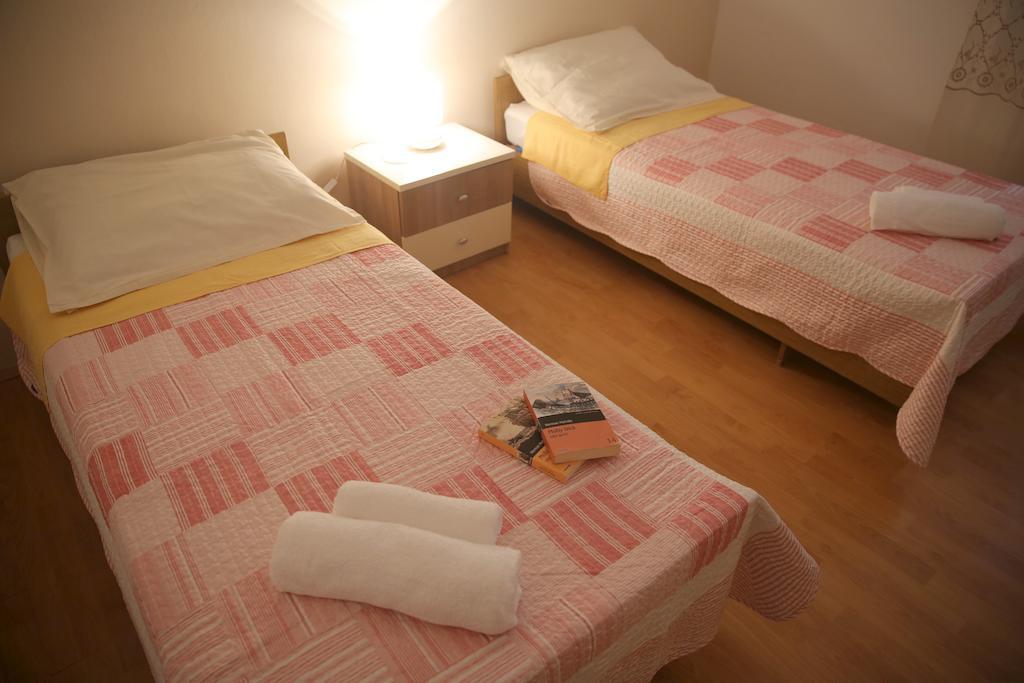 Apartments Vedrana Zadar Ruang foto