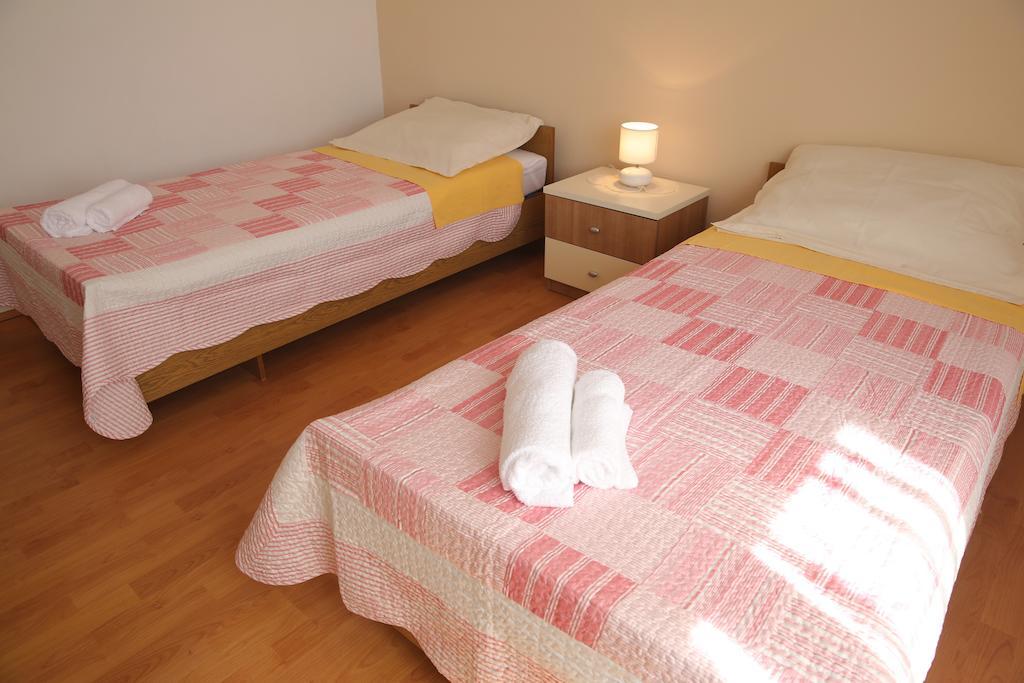 Apartments Vedrana Zadar Ruang foto